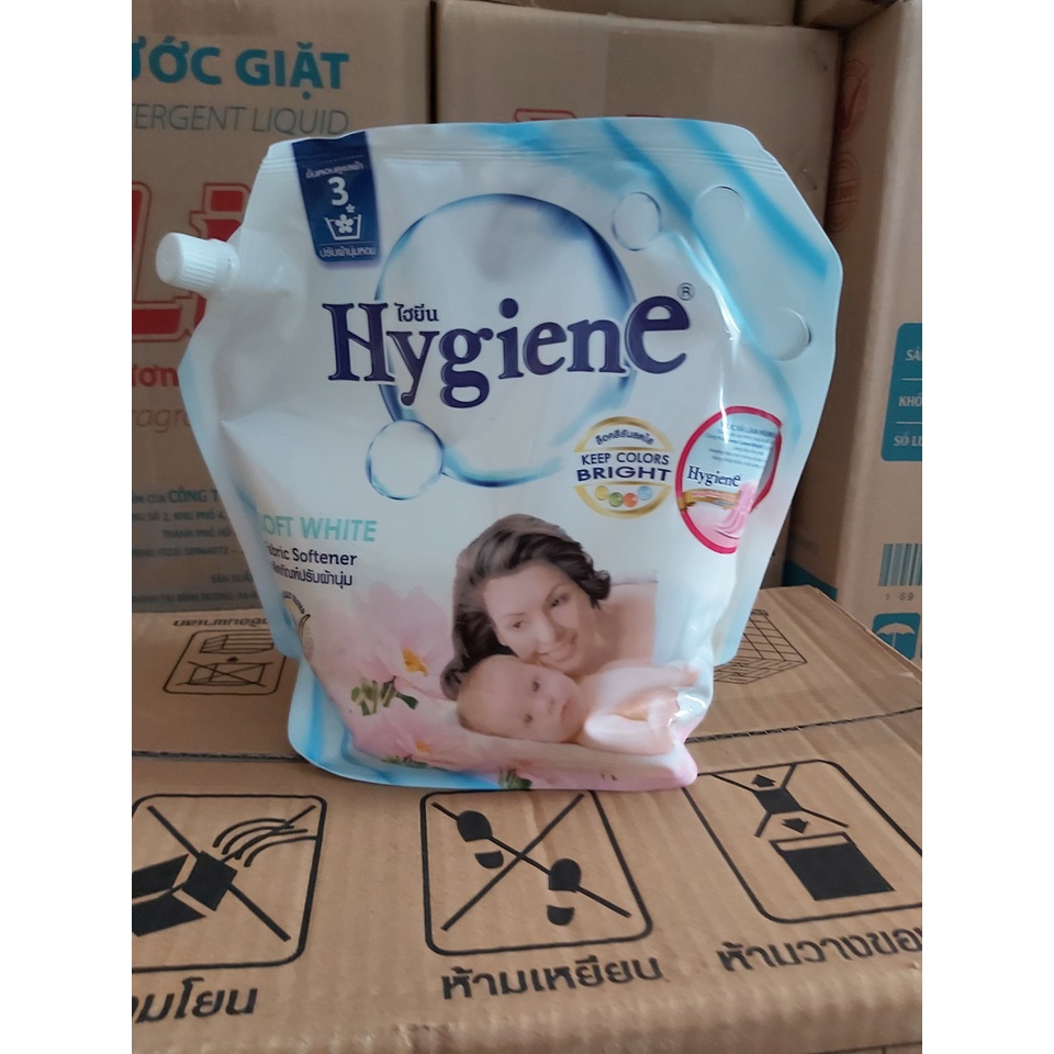 [HCM] Nước xả vải Hygiene Red Aroma 1800ml - Túi Đỏ- Chính hãng Thái lan