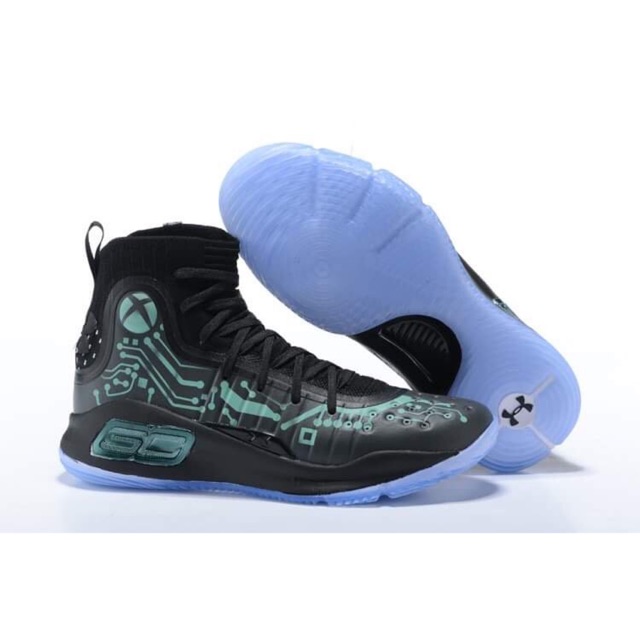 Giầy curry IV more power còn 1 đôi size 39