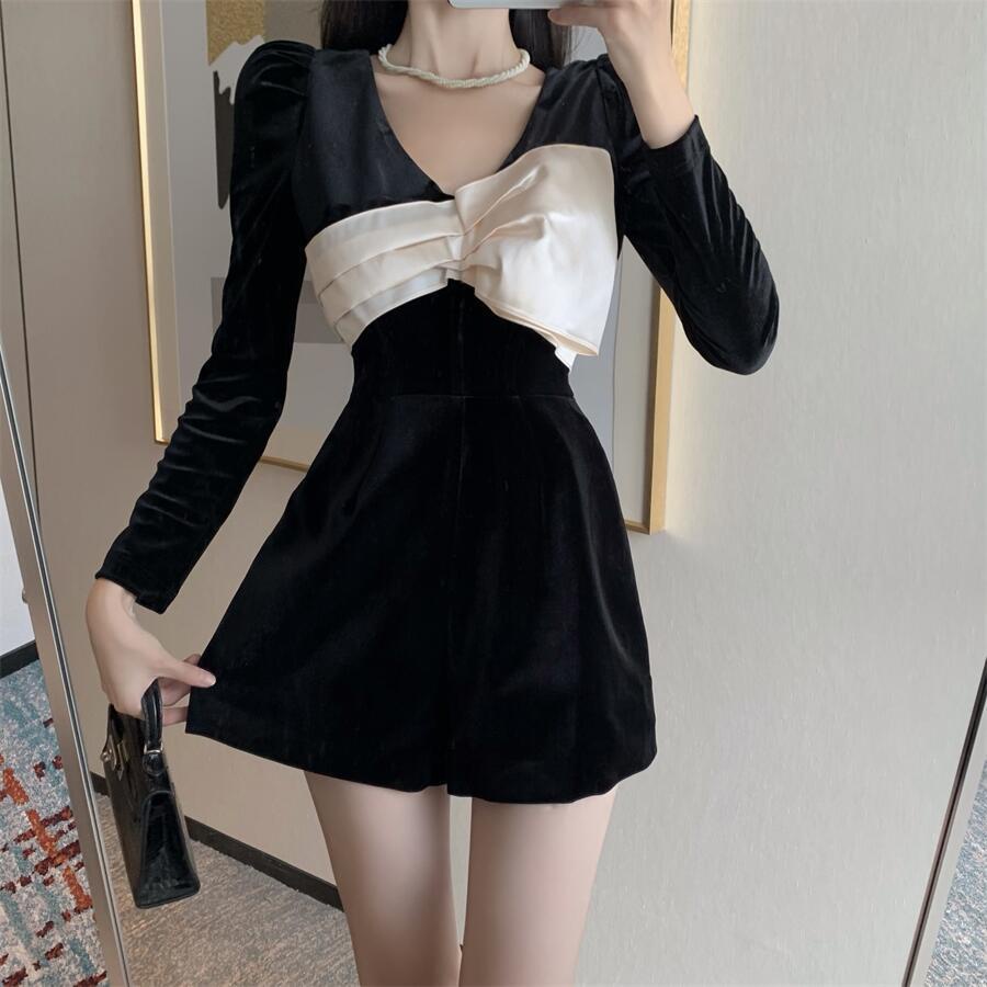 Áo liền quần Nhung Ống Rộng Tay Phồng Đính Nơ Xinh Xắn Theo Phong Cách Mùa Thu | BigBuy360 - bigbuy360.vn