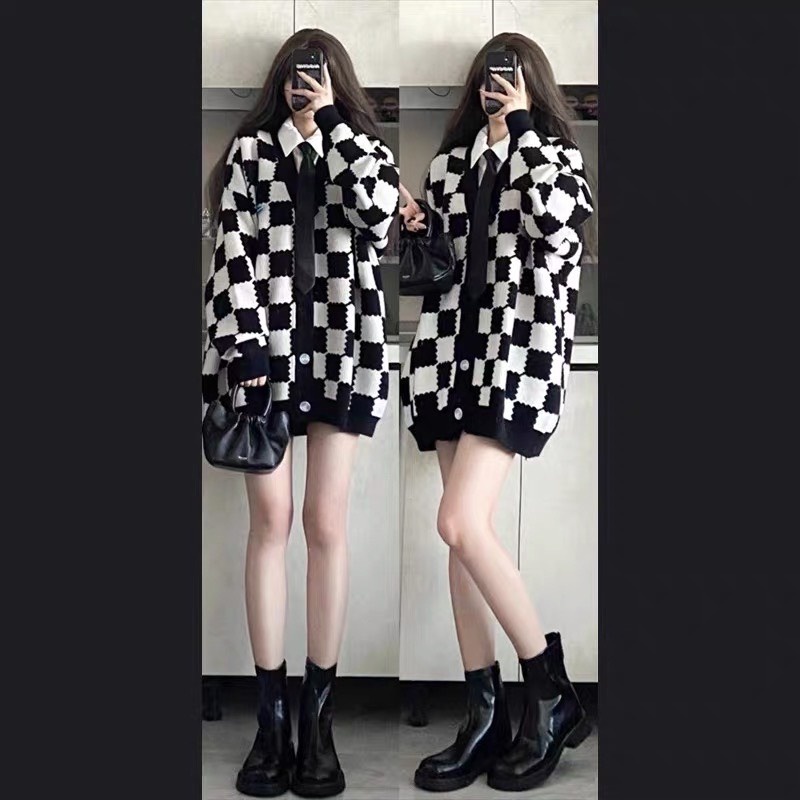 Áo Cardigan Cúc Cài Cổ V Họa Tiết Bàn Cờ Trẻ Trung Cá Tính/ Áo Khoác Nhẹ Nữ Tay Dài Mặc Thu Đông Dáng Rộng B48