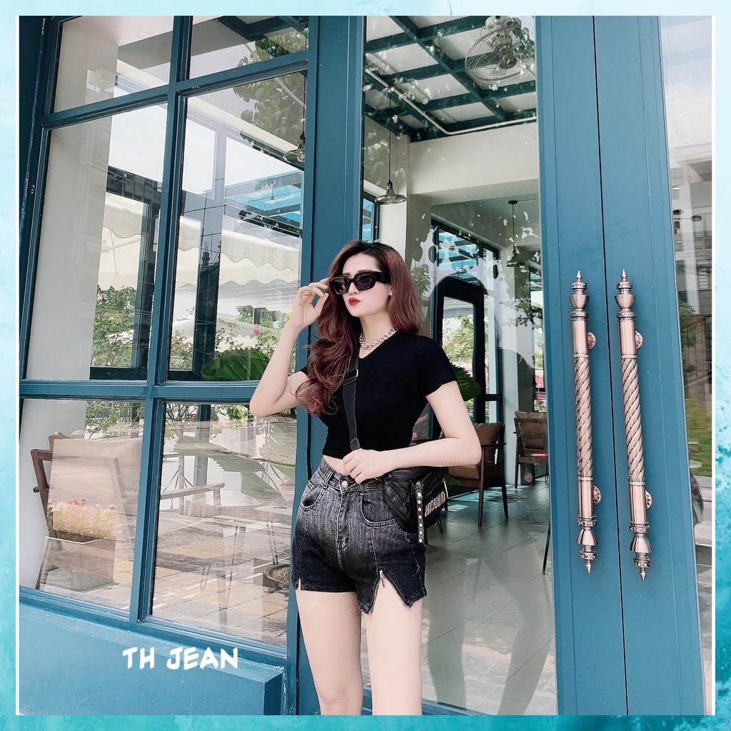 [TH Jeans] Quần sooc bò trơn, quần shorts jeans lưng cao túi chéo khóa gấu lệch. Mã S0105 | BigBuy360 - bigbuy360.vn