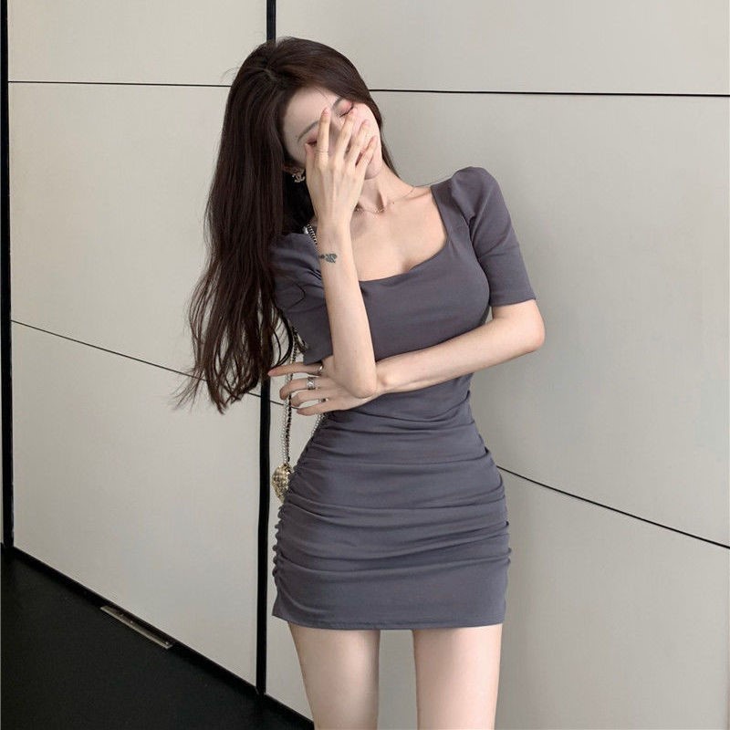 Đầm Ngắn Ôm Eo Tay Phồng Cổ Vuông Xếp Ly Màu Trơn Phong Cách Thời Trang Mới Dành Cho Nữ