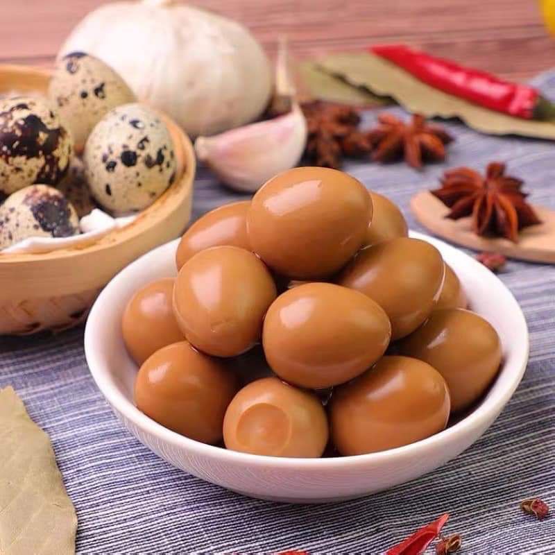 TRỨNG CÚT NGÂM XÌ DẦU ĂN LIỀN 1 VỈ 3 TRỨNG - Lùn Con Food