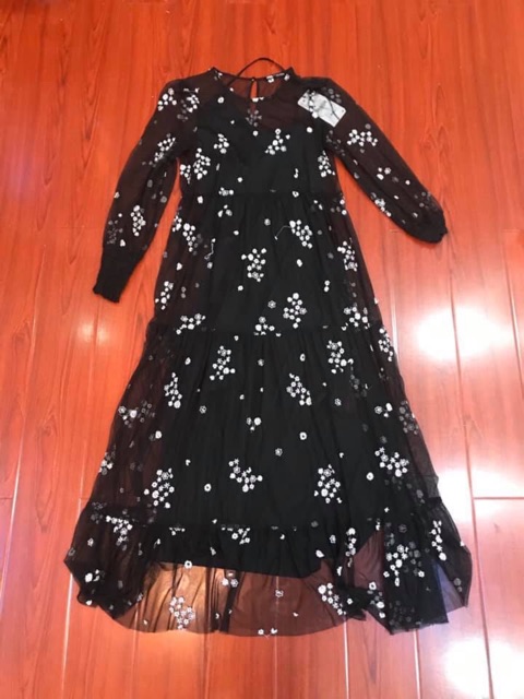Váy zara ren thêu hoa hot hit chuẩn authentic
