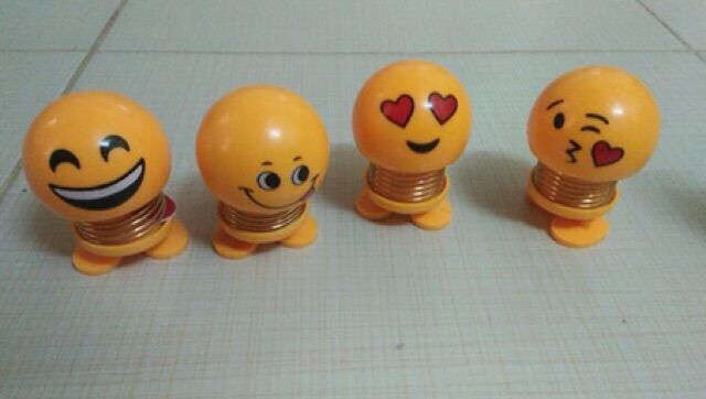 Con lắc lò xo thú nhún emoji hàng dày dặn có cục sắt giữ thăng bằng