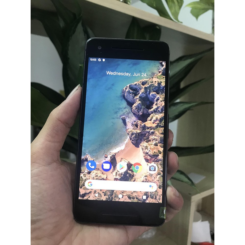 Điện Google Pixel 2 ram 4G/64G like new Chính hãng, Chơi Game PUBG/Free Fire mướt