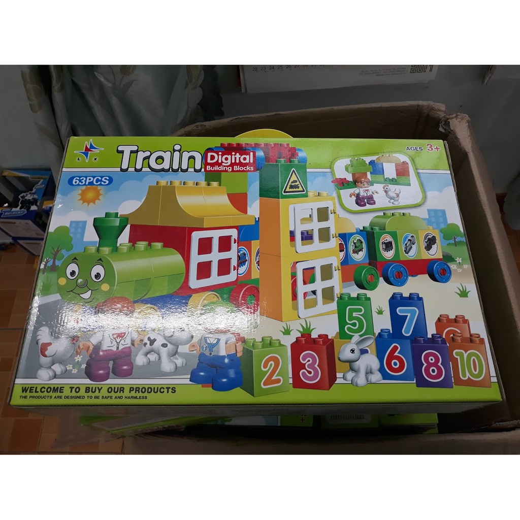 Bộ lắp ghép mô hình tàu hỏa gồm 63 chi tiết bằng nhựa cao cấp đồ chơi cho trẻ em