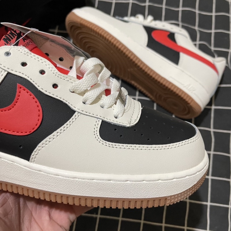 Giày Thể Thao_Giày AF1 Gucci Trắng Đen Vạch Đỏ mới Full Bill