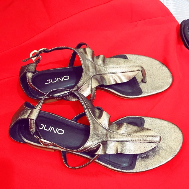 Pass đôi JUNO cực xinh size 37 200k