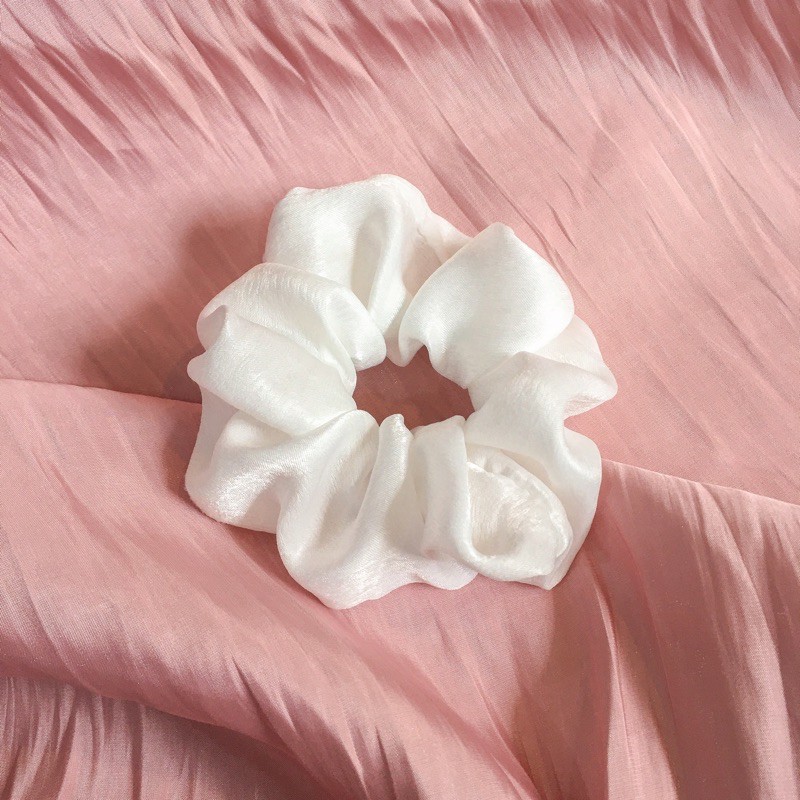 Belle Femme - Chun buộc tóc vải lụa nhung (Velvet Silk Scrunchie)