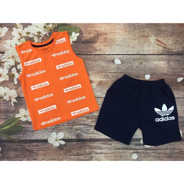 Bộ adidas sát nách