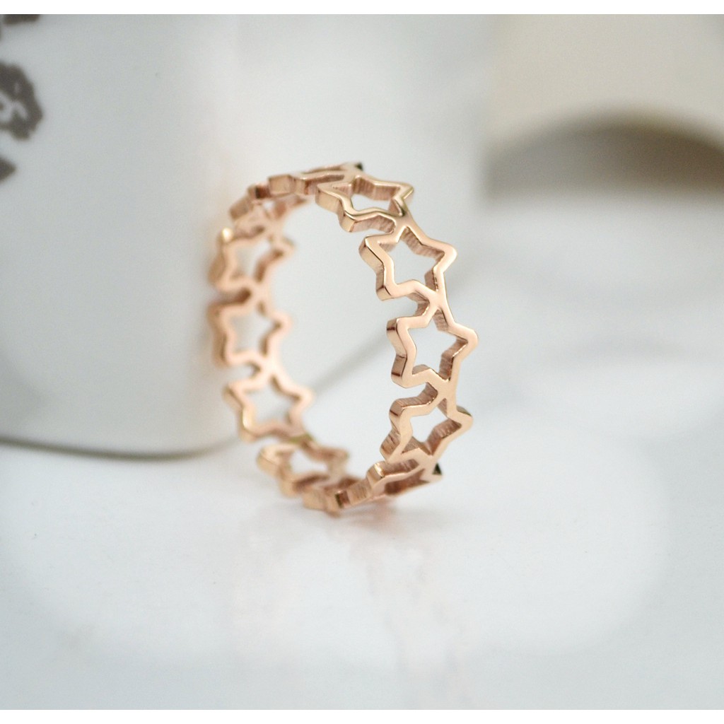Nhẫn Đeo Tay Bằng Thép Titan Mạ Vàng 18K Phong Cách Hàn Quốc Đơn Giản