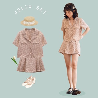 Bleubird set đồ gồm áo và chân váy gấm hoa julio set