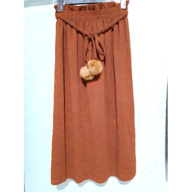 Chân váy len xoè dáng dài kèm đai | BigBuy360 - bigbuy360.vn