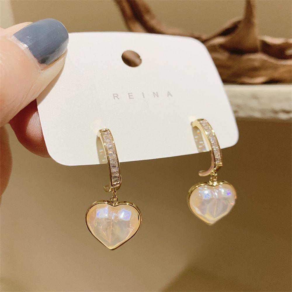 Bông Tai Dáng Dài Hình Trái Tim Phong Cách Vintage Ngọt Ngào Cho Nữ