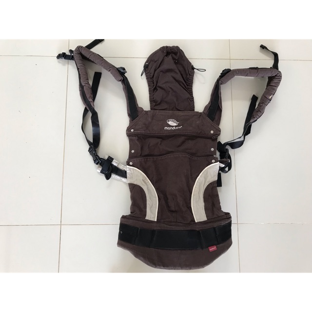 Địu trợ lực Manduca nâu
