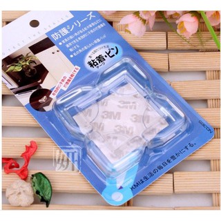 Bộ 4 bịt góc bàn nhựa mềm trong KM.365
