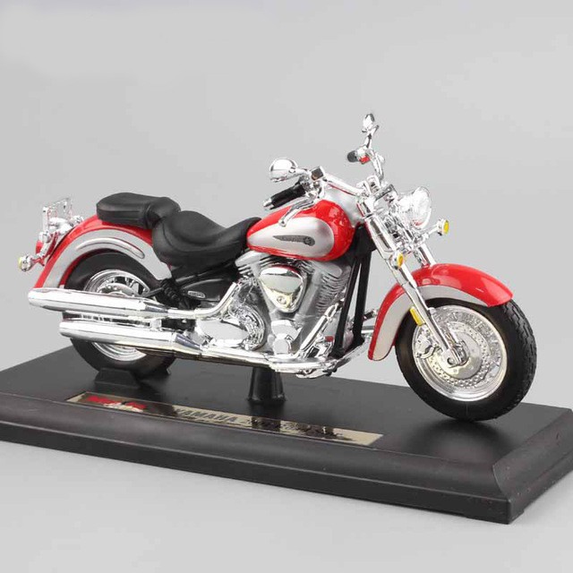 Xe Mô Hình Moto Yamaha RoadStar Tỉ Lệ 1:18 - Đỏ - Maisto - 8886