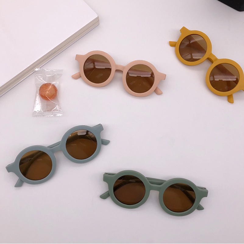 Kính mát chống tia uv thời trang dành cho bé từ 5-15 tuổi