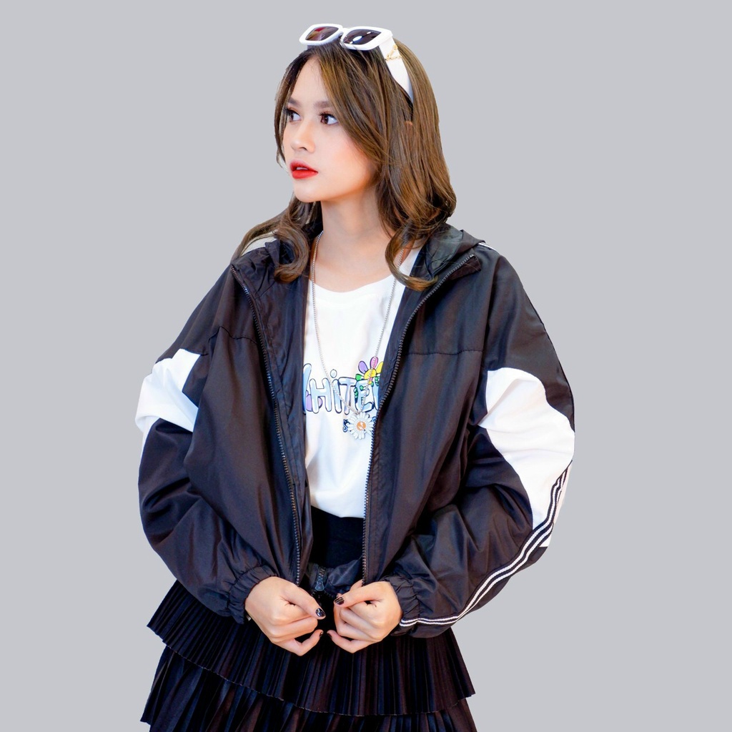 Áo Khoác Dù Nữ Form Lững Phối Màu