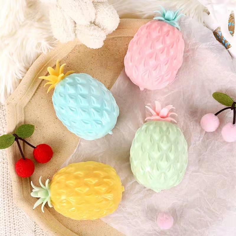 (MỚI) Đồ chơi squishy hình quả dứa giúp giảm căng thẳng