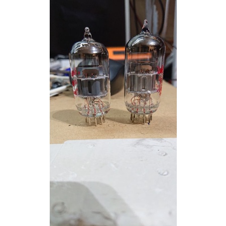 Bóng ecc83 12ax7 hãng JJ tiệp khắc