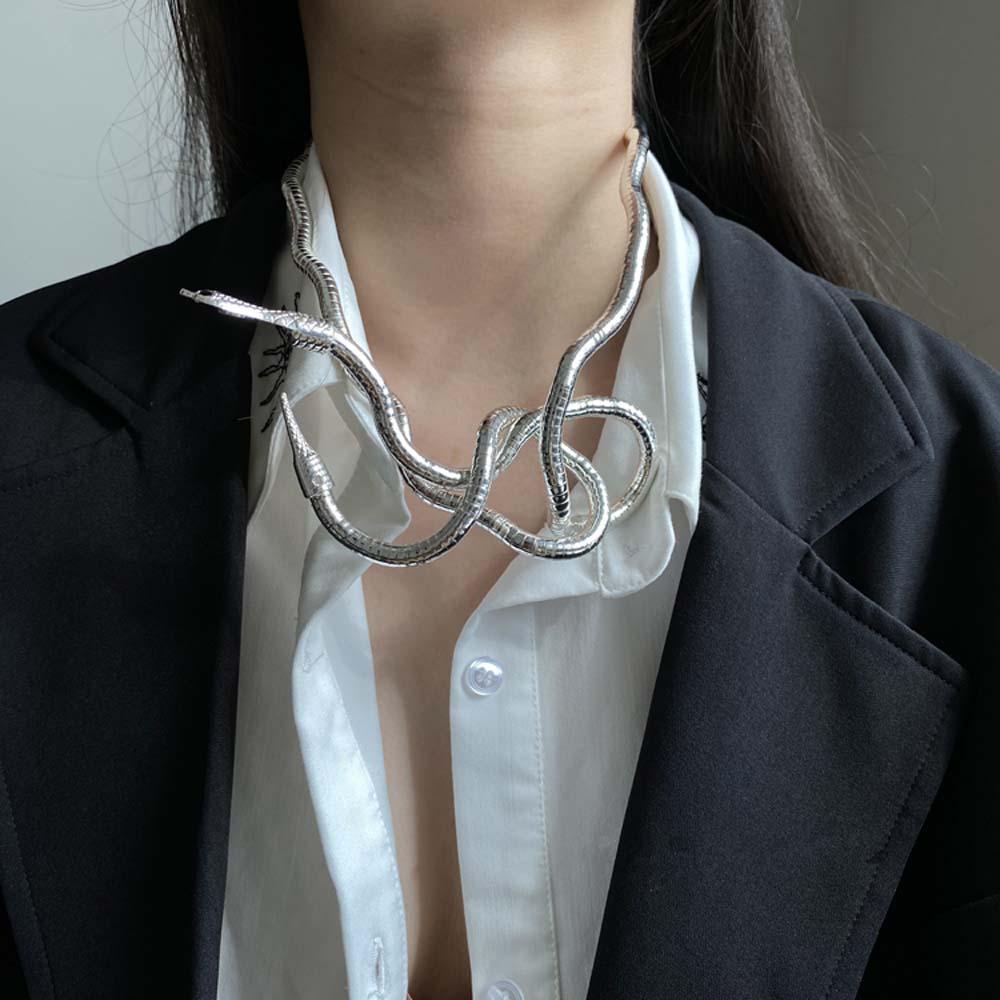 Vòng cổ Nhiều Lớp Họa Tiết Da Rắn Sáng Tạo Cho Nam Và Nữ
