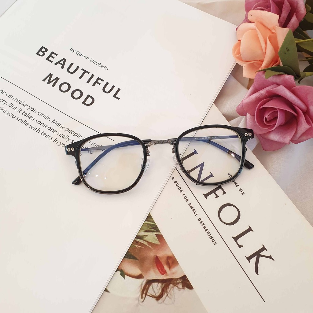 𝑮𝒐̣𝒏𝒈 𝒌𝒊́𝒏𝒉 𝒗𝒖𝒐̂𝒏𝒈 𝒗𝒊𝒏𝒕𝒂𝒈𝒆 size nhỏ 𝐓𝐀̣̆𝐍𝐆 𝐊𝐄̀𝐌 tròng cận chống xước | BigBuy360 - bigbuy360.vn