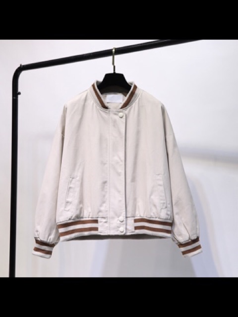 Bomber kaki kẻ sọc style bóng chày