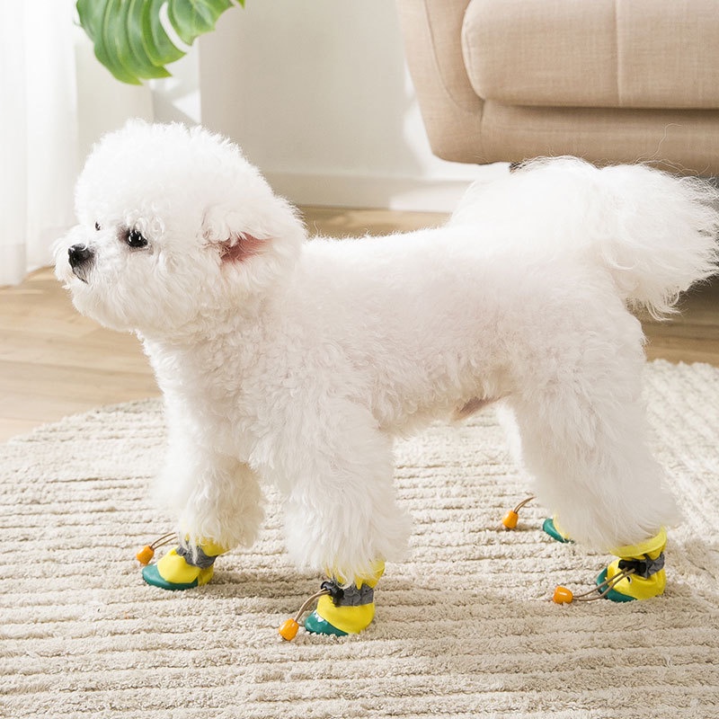 Vỏ Bọc Giày Cá Sấu Mềm Mỏng Nhẹ Thoáng Khí Chống Thấm Nước / Bụi Bẩn Họa Tiết Hoạt Hình Cho