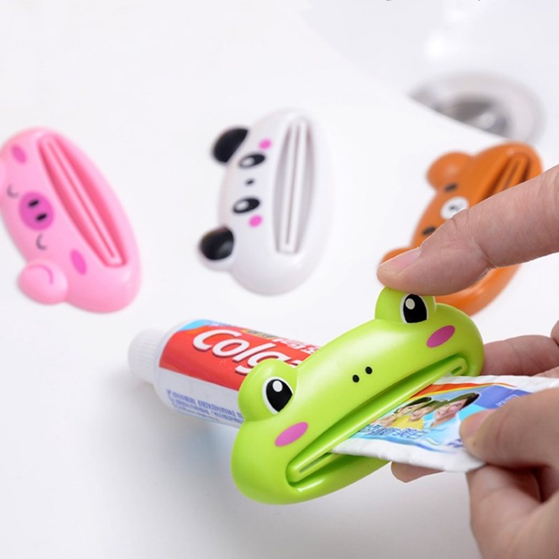 Bộ 2 Dụng Cụ Nặn Kem Đánh Răng Bằng Nhựa Hình Hoạt Hình Dễ Thương
