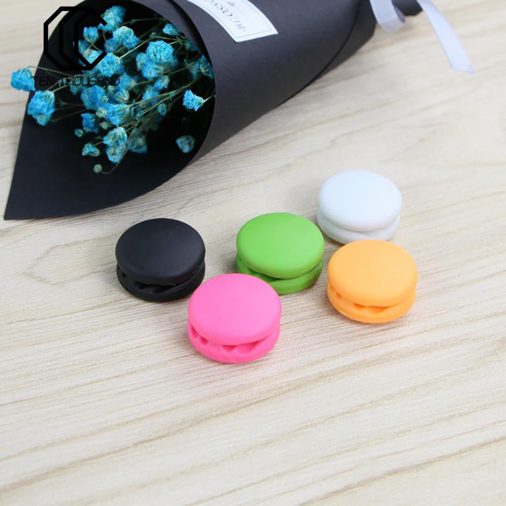 Kẹp hình bánh macaron dùng để sắp xếp gọn các loại dây