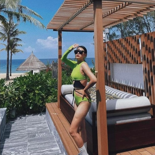 Bikini đi biển liền thân đồ bơi nữ cut out sexy HATI