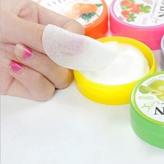 Hộp 32 Miếng Giấy Ướt Tẩy Sơn Móng Tay Mùi Hoa