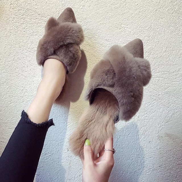 Sục lông 2 màu