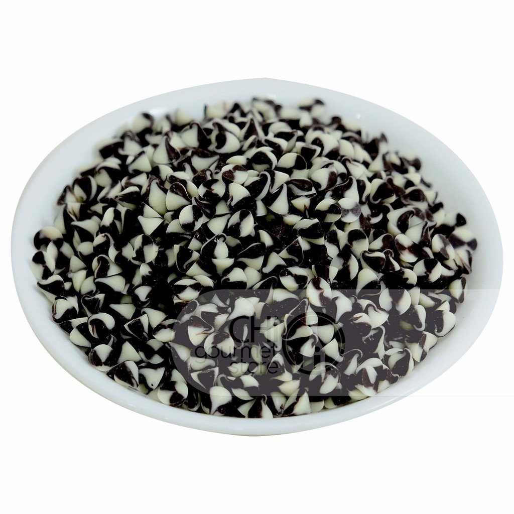 Socola Chip(Chocochip) Dùng Trang Trí Bánh Hộp 700g (Trắng/Đen)