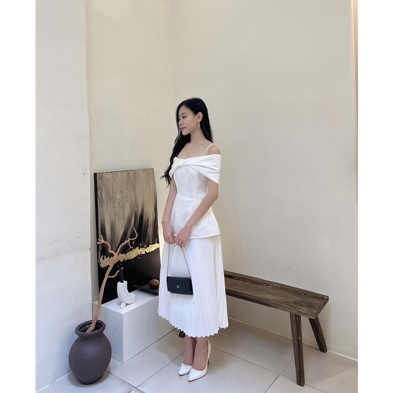 ÁO THIẾT KẾ CAO CẤP HAI LỚP TRỄ VAI NƠ TRƯỚC NGỰC DÁNG PEPLUM GIẤU BỤNG SUN FASHION