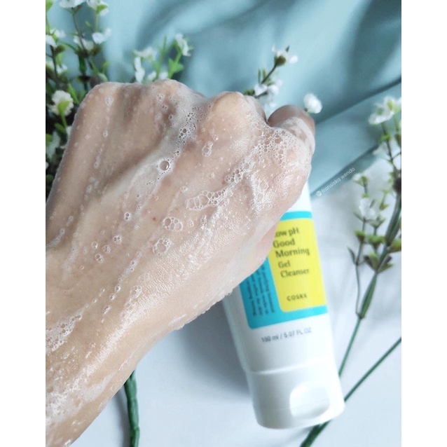 Sữa rửa mặt Cosrx Low PH Good Morning Gel Cleanser