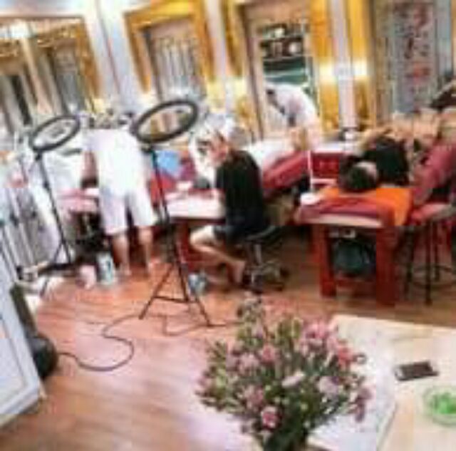 ĐÈN LIVESTREAM SIZE 35-45 CM