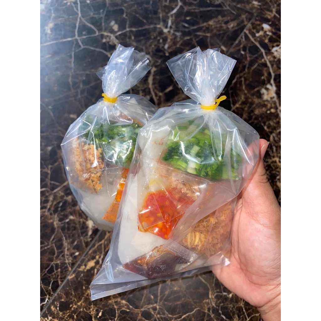 Bánh tráng trộn mỡ hành mắm me lục vị độc quyền Snack Cô Tấm ngon đỉnh Hà Nội
