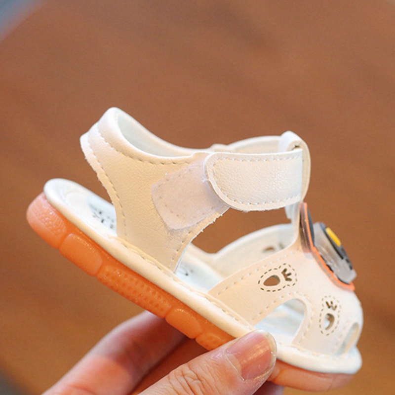 Giày Cao Su Tập Đi Có Đèn LED Hình Chuột Mickey Hoạt Hình Cho Bé 0-1 Tuổi