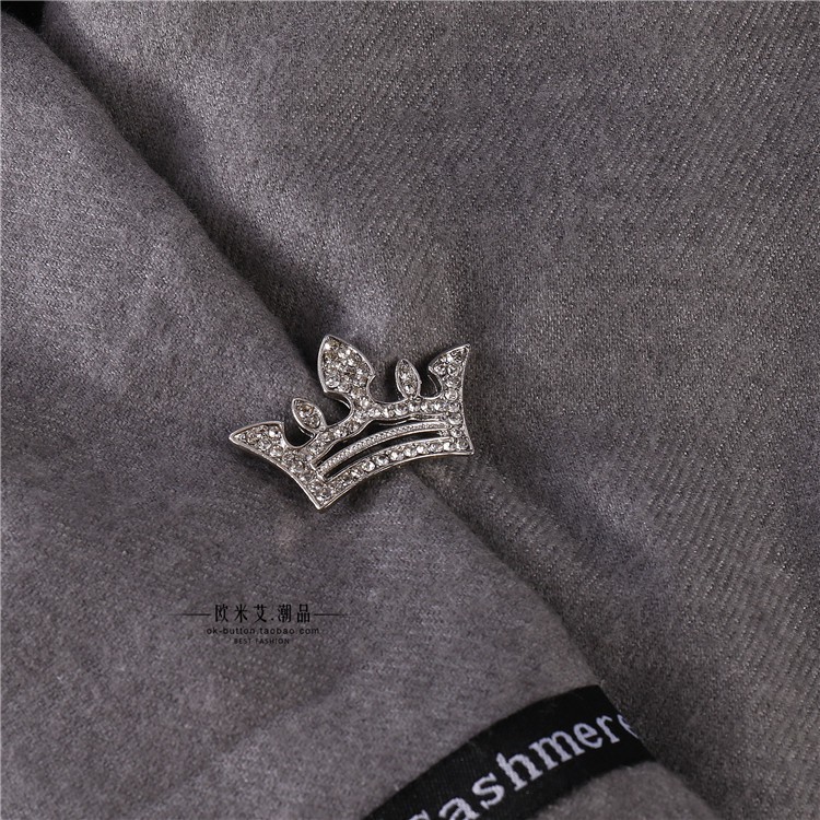 Ghim cài áo Vest Nam Lapel Pin Vest nam thời trang hình vương miện đính hạt đá GH-220 {Phụ kiện Vest Nam - AdamZone}