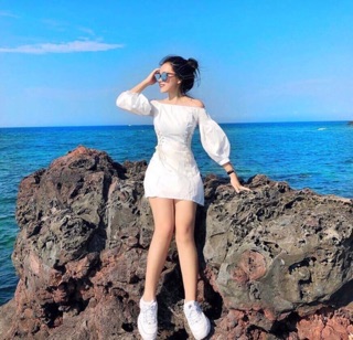 ĐẦM BẸT VAI TRẮNG ĐAN DÂY EO