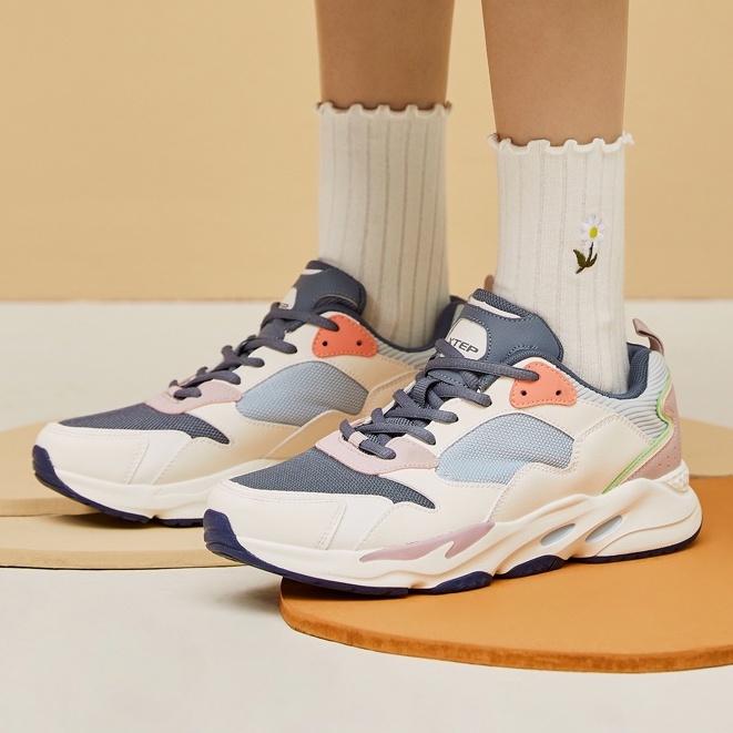 Giày thể thao Xtep phối lưới thoáng khí trọng lượng nhẹ thời trang