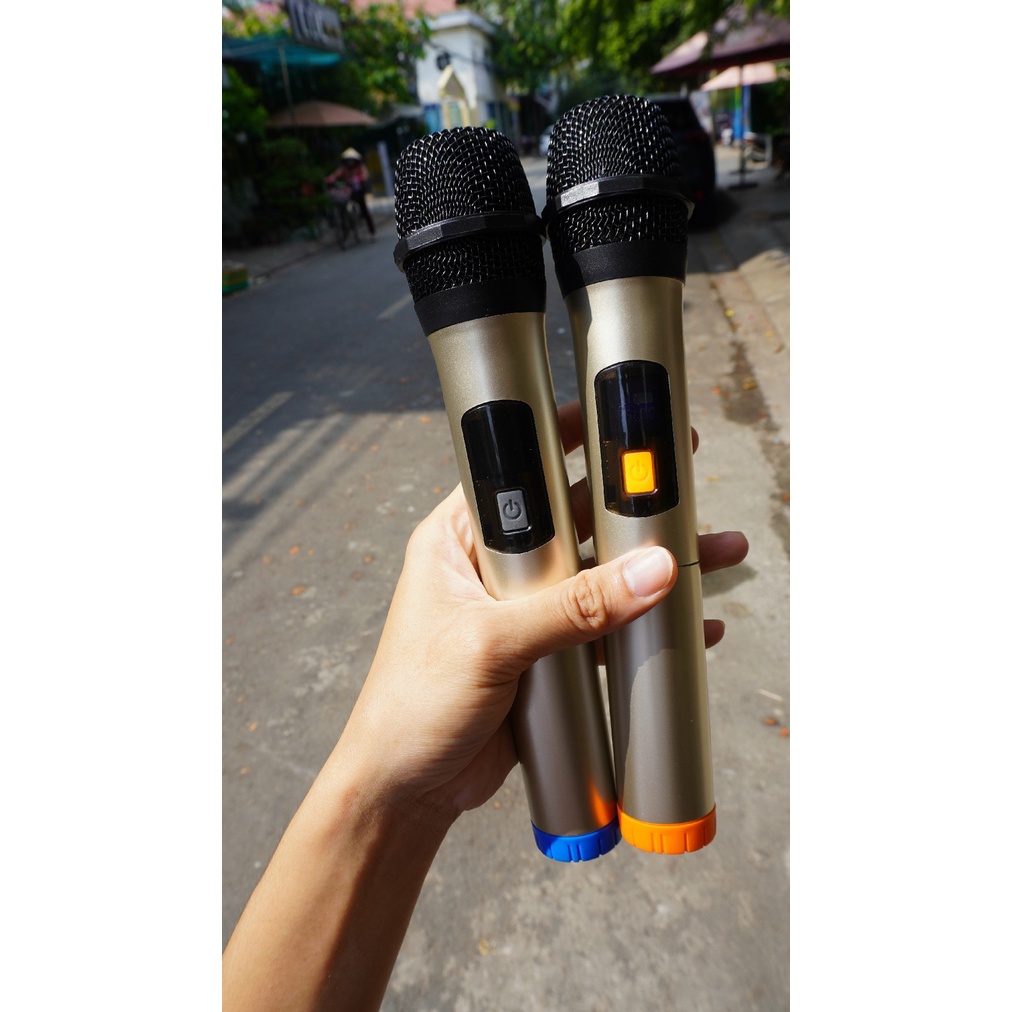 Loa xách tay MTMax K03 - Loa kéo di động bass 2 tấc - Công suất lên đến 250W - Tặng kèm 2 micro không dây bảo hành 12th
