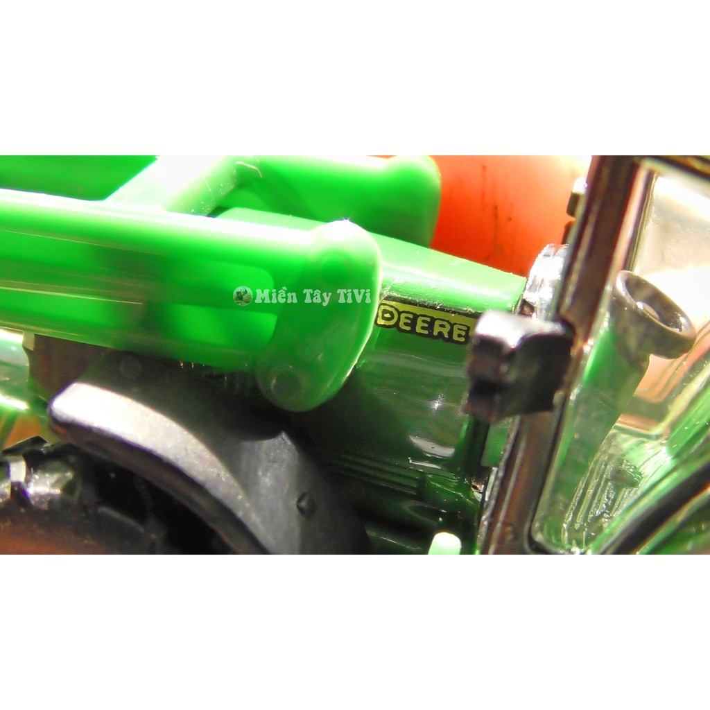 Mô hình máy cày John Deere 2 cầu bằng kim loại - thương hiệu SIKU - Vỏ bánh xe cao su hàng hiếm số lượng có hạn