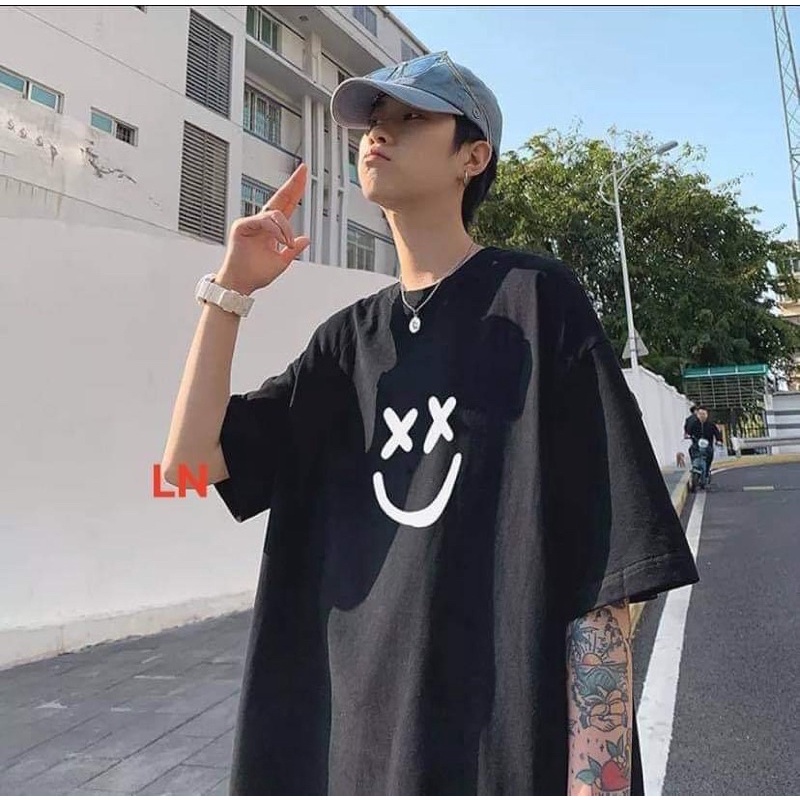 Áo phông mắt XX mặt cười in đậm DA6