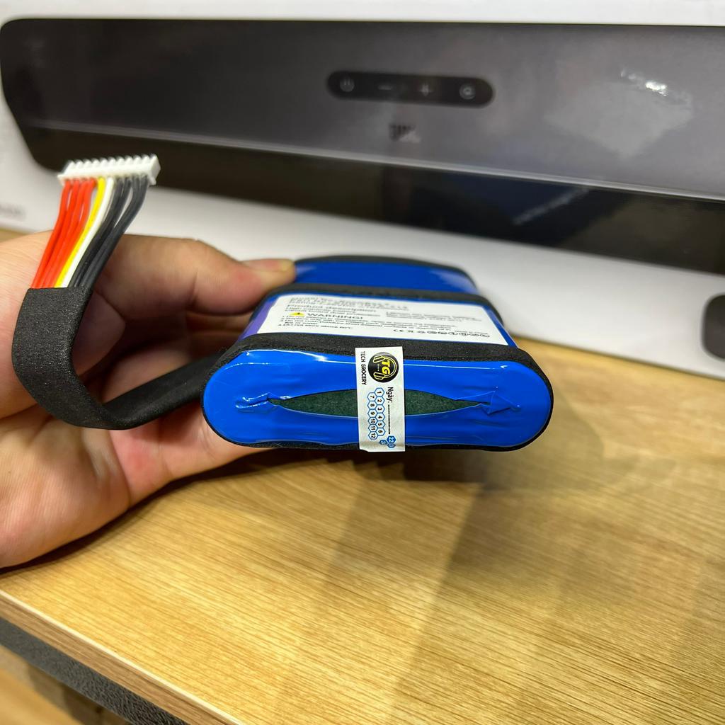 Pin Jbl Boombox 2. Thay pin loa bluetooth Jbl Boombox 2- Dung lượng chuẩn hãng