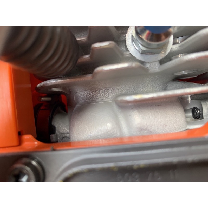 Cưa Xích Husqvarna 365 Special Thụy Điển  Tặng 1 Nhớt Hus Hãng