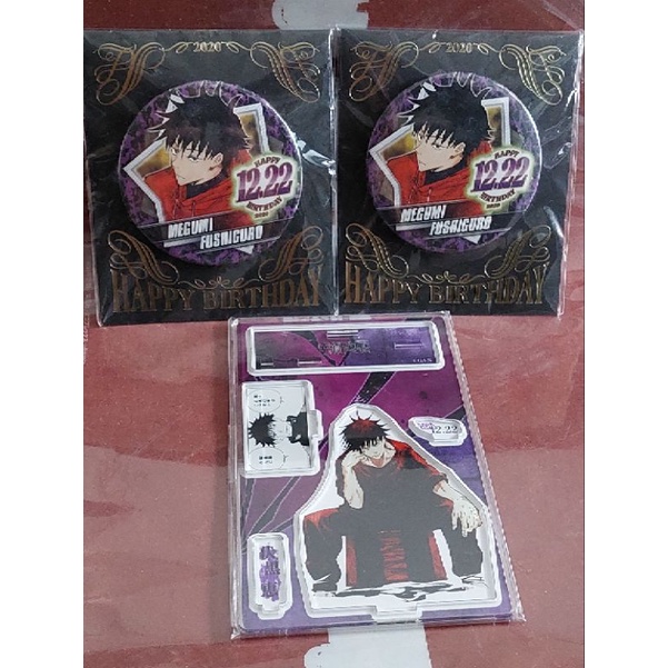 Standee và huy hiệu sinh nhật nhân vật Jujutsu